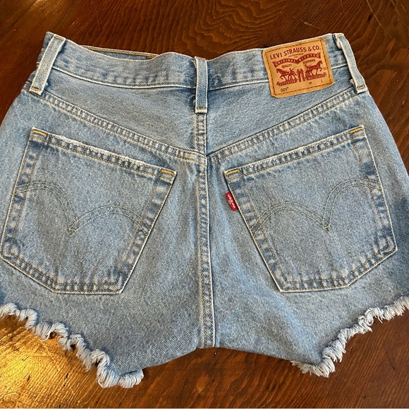 Levi’s - Picture 2 of 4